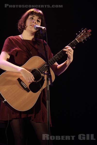 TINY RUINS - 2013-03-21 - PARIS - La Cigale - 